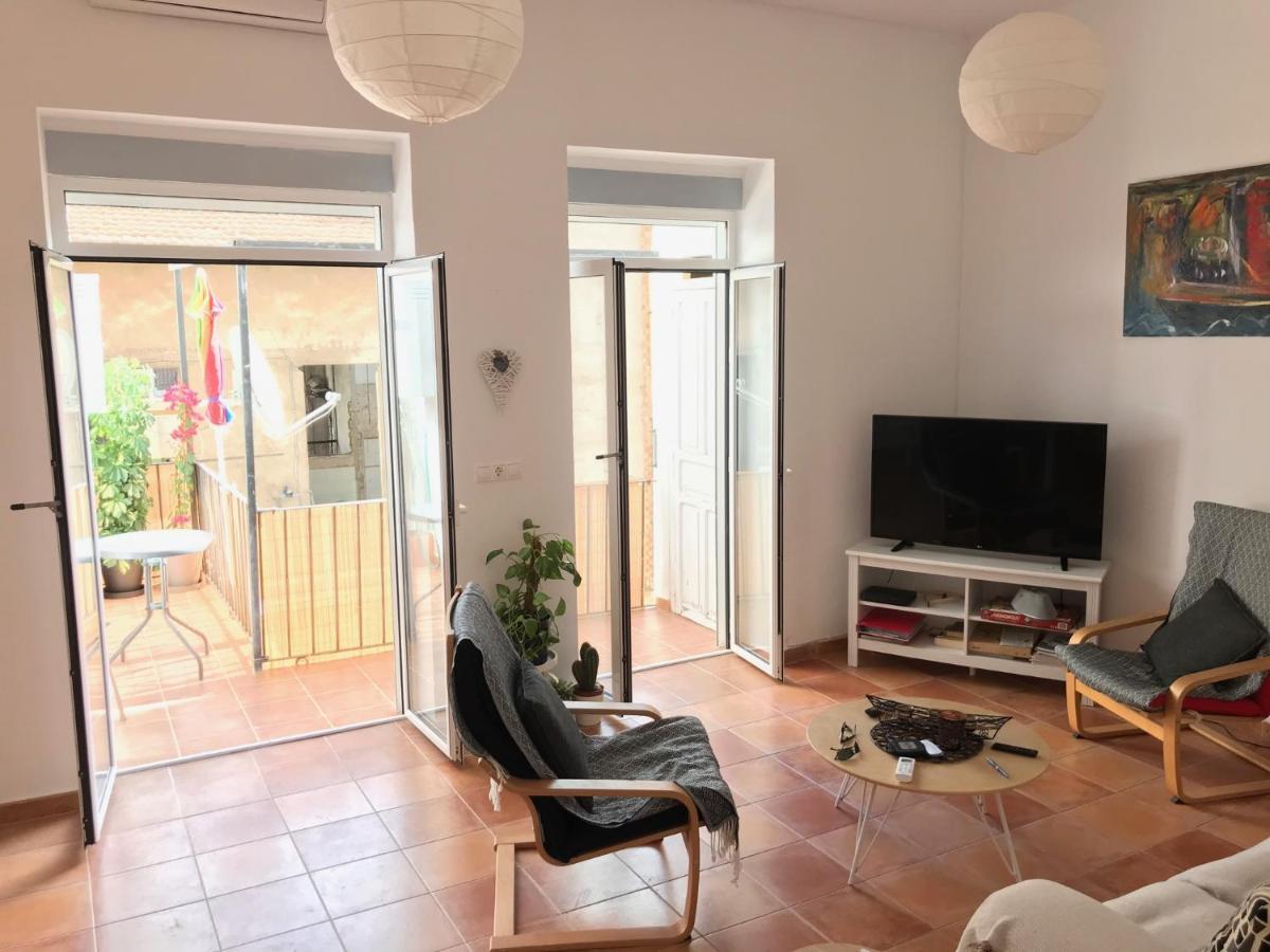 Ferienwohnung Im Zentrum Alicante Exterior photo