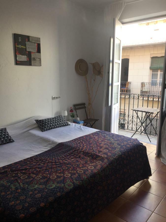 Ferienwohnung Im Zentrum Alicante Exterior photo